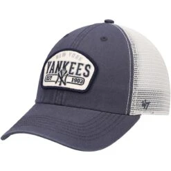 Men's New York Yankees '47 Navy Penwald Clean Up Trucker Snapback Hat
