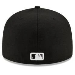 Men's Chicago White Sox New Era Black 2021 City Connect 59FIFTY Fitted Hat -CapNation Shop mens new era black chicago white sox 2021 city connect 59fifty fitted hat pi4104000 altimages ff 4104513 867821d0a620e651b06balt4 full