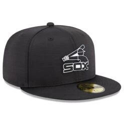 Men's Chicago White Sox New Era Black 2023 Clubhouse 59FIFTY Fitted Hat -CapNation Shop mens new era black chicago white sox 2023 clubhouse 59fifty fitted hat ss5 p 4989783pv 3u vo51dlbbpwiqxi41tbcqv ekzelp8fqy55gqanjpr7