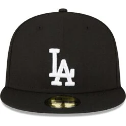 Men's Los Angeles Dodgers New Era Black Sidepatch 59FIFTY Fitted Hat -CapNation Shop mens new era black los angeles dodgers sidepatch 59fifty fitted hat ss5 p 200000173pv 2u aiflz8xbidjgql2ip1ujv agvfomerenofirvx6r14