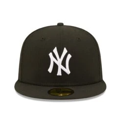 Men's New York Yankees New Era Black Team Logo 59FIFTY Fitted Hat 7 Men's New York Yankees New Era Black Team Logo 59FIFTY Fitted Hat -CapNation Shop mens new era black new york yankees team logo 59fifty fitted hat pi4733000 altimages ff 4733474 dce6347d1e60d489ea20alt2 full