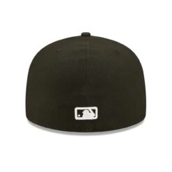Men's New York Yankees New Era Black Team Logo 59FIFTY Fitted Hat 9 Men's New York Yankees New Era Black Team Logo 59FIFTY Fitted Hat -CapNation Shop mens new era black new york yankees team logo 59fifty fitted hat pi4733000 altimages ff 4733474 dce6347d1e60d489ea20alt4 full