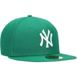 Men's New York Yankees New Era Kelly Green White Logo 59FIFTY Fitted Hat -CapNation Shop mens new era kelly green new york yankees white logo 59fifty fitted hat pi4208000 altimages ff 4208692 53fa025340833e13c267alt3 full