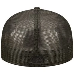 Men's New York Yankees New Era Blackout Trucker 59FIFTY Fitted Hat 9 Men's New York Yankees New Era Blackout Trucker 59FIFTY Fitted Hat -CapNation Shop mens new era new york yankees blackout trucker 59fifty fitted hat pi4582000 altimages ff 4582686 d6eb5deb179da863ed7aalt4 full