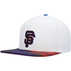 Men's San Francisco Giants Pro Standard White Dip-Dye Snapback Hat