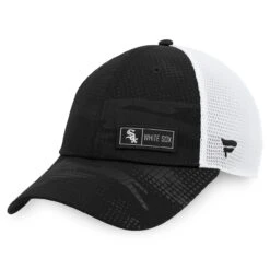 Men's Chicago White Sox Fanatics Branded Black/White Iconic Camo Trucker Snapback Hat