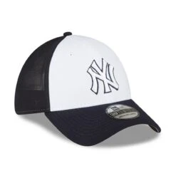 Men's New York Yankees New Era Navy/White 2023 On-Field Batting Practice 39THIRTY Flex Hat -CapNation Shop white new york yankees 2023 on field batting practice 39thirty flex hat ss5 p 4992771pv 3u tbqjf5tm830rhjdjjpltv 7ywlkwzowwuhai35otlm