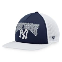 Men's New York Yankees Fanatics Branded Navy/White Heritage Foam Front Trucker Snapback Hat
