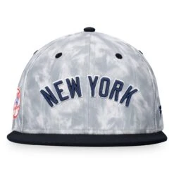 Men's New York Yankees Fanatics Branded Black/White Smoke Dye Fitted Hat -CapNation Shop white new york yankees smoke dye fitted hat ss5 p 4914497pv 2u m9ew6527f92d5xvdltwhv 9vhcmwuw5xurli28t1yi