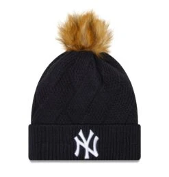 Women's New York Yankees New Era Navy Snowy Cuffed Knit Hat With Pom